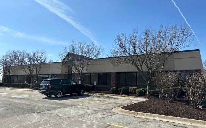 Pictures of Office property located at 14769 California St, Omaha, NE 68154 for lease - image #1