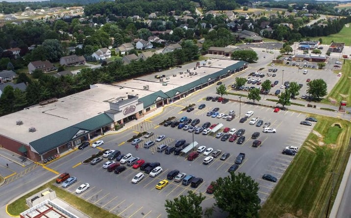 Pictures of Retail, Office, Restaurant property located at 570 N Main St, Spring Grove, PA 17362 for lease - image #1