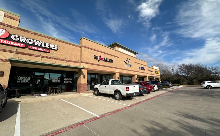 Pictures of Retail, Office, Restaurant property located at 400 Flower Mound Rd, Flower Mound, TX 75028 for lease - image #1