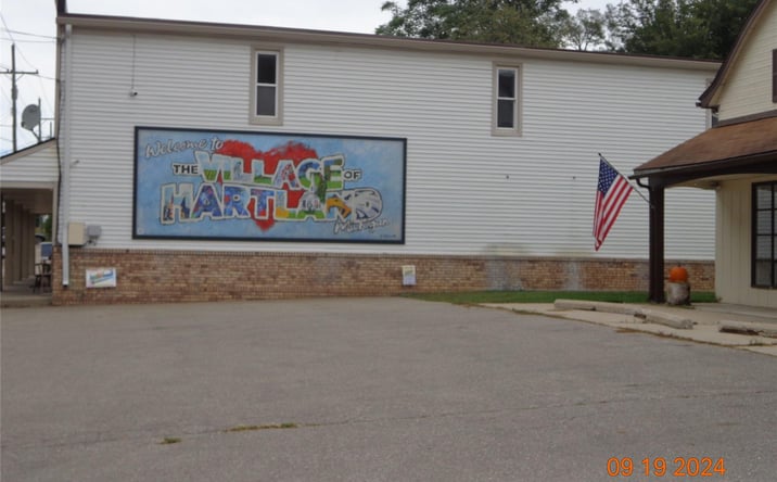 Pictures of Office property located at 3552 Avon Street, Hartland, MI 48353 for lease - image #1