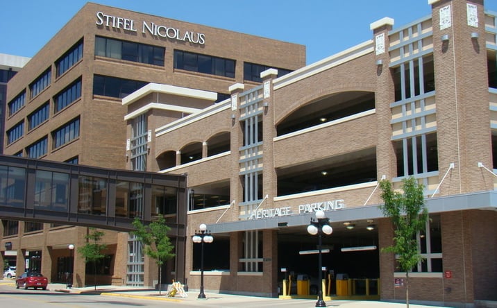 Pictures of Office property located at 700 4th St, Sioux City, IA 51101 for lease - image #1