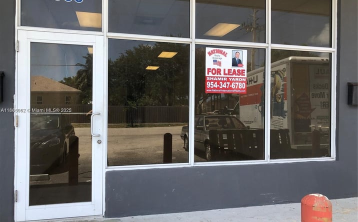 Pictures of Special Purpose property located at 2300 N 23rd Ave # 4, Hollywood, FL 33020 for lease - image #1