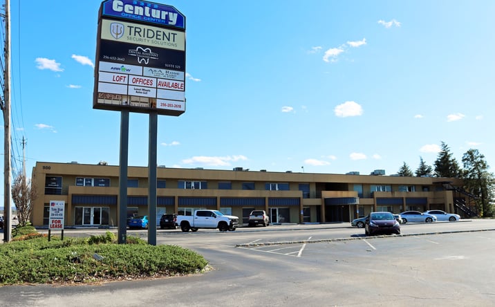 Pictures of Retail, Office property located at 3322 S Memorial Pkwy, Huntsville, AL 35801 for lease - image #1