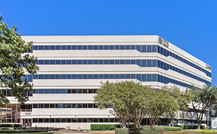 Pictures of Office property located at 2600 N Loop W, Houston, TX 77092 for lease - image #1