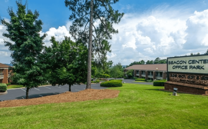 Pictures of Office property located at 651 Beacon Pkwy W, Birmingham, AL 35209 for lease - image #1