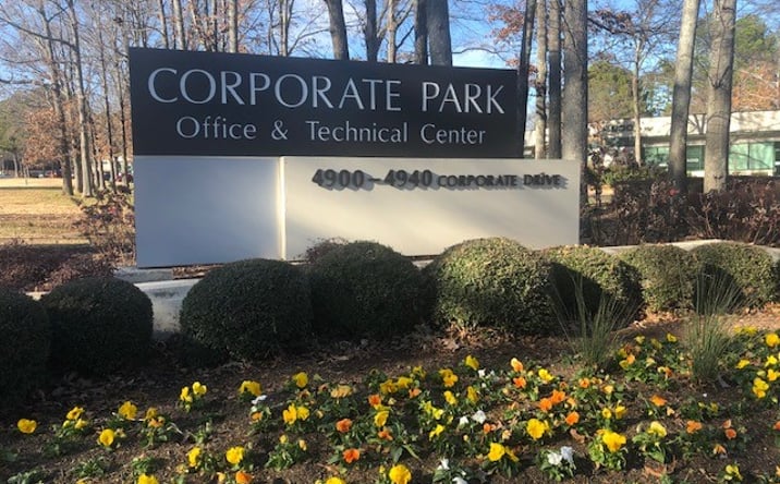 Pictures of Office property located at 4900-70 Corporate Drive, Huntsville, AL 35805 for lease - image #1