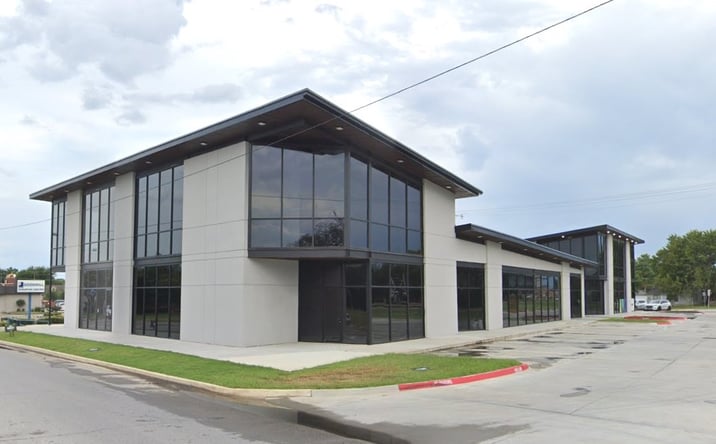 Pictures of Retail, Office, Special Purpose property located at 201 W Main St, Jenks, OK 74037 for lease - image #1