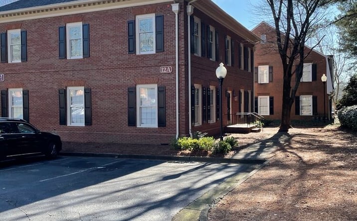 Pictures of Office property located at 581 Village Trace NE, Marietta, GA 30067 for lease - image #1