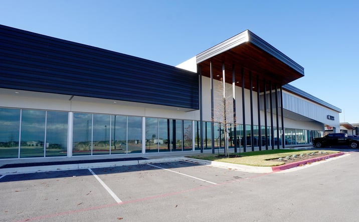 Pictures of Retail property located at 531 Ed Schmidt Blvd, Hutto, TX 78634 for lease - image #1