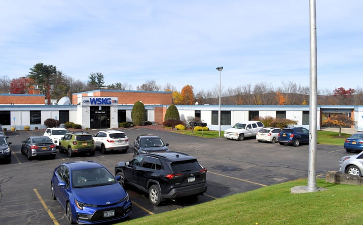 Pictures of Office property located at 601 Gates Rd, Vestal, NY 13850 for lease - image #1