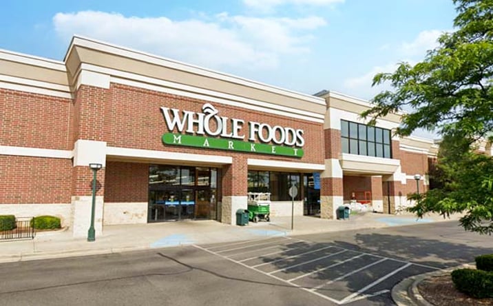 Pictures of Retail, Restaurant property located at 7300 Orchard Lake Rd, West Bloomfield Township, MI 48322 for lease - image #1