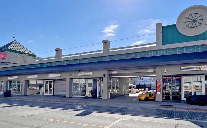 Pictures of Retail, Restaurant property located at 401-421 Beach Street, San Francisco, CA 94133 for lease - image #1