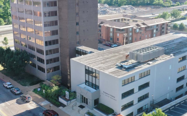 Pictures of Office property located at 225-235 S Meramec Ave, Clayton, MO 63105 for lease - image #1
