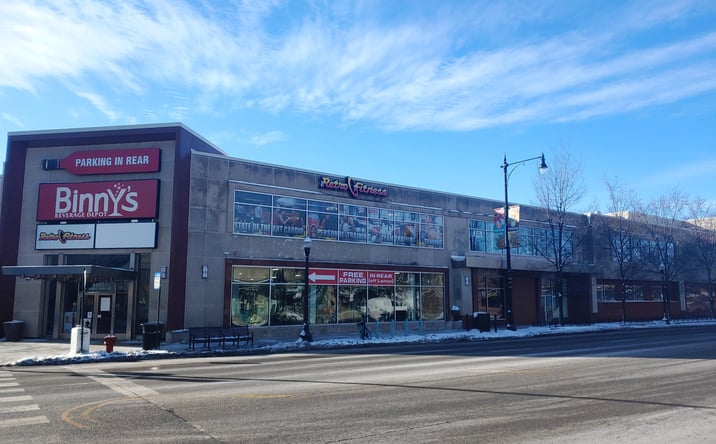 Pictures of Retail property located at 4901 W Irving Park Rd, Chicago, IL 60641 for lease - image #1