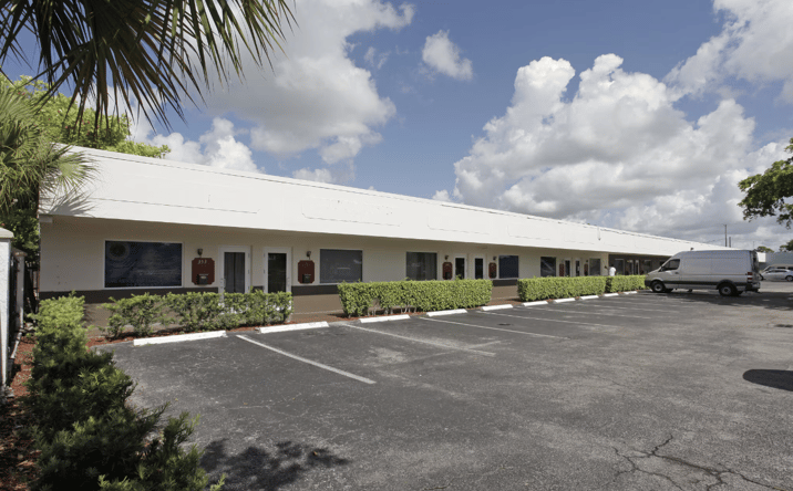 Pictures of Retail, Office property located at 279 SW 27th Ave, Fort Lauderdale, FL 33312 for lease - image #1