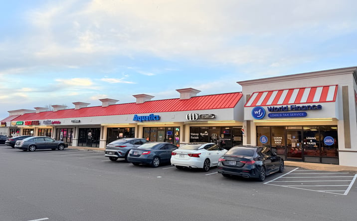 Pictures of Retail property located at 3042 Goodman Rd W, Horn Lake, MS 38637 for lease - image #1