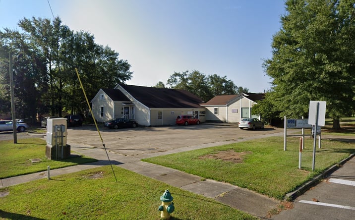 Pictures of Office property located at 602 Adeline St, Hattiesburg, MS 39401 for lease - image #1