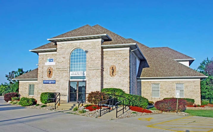 Pictures of Office property located at 1 Sunset Hills Professional Center, Edwardsville, IL 62025 for lease - image #1