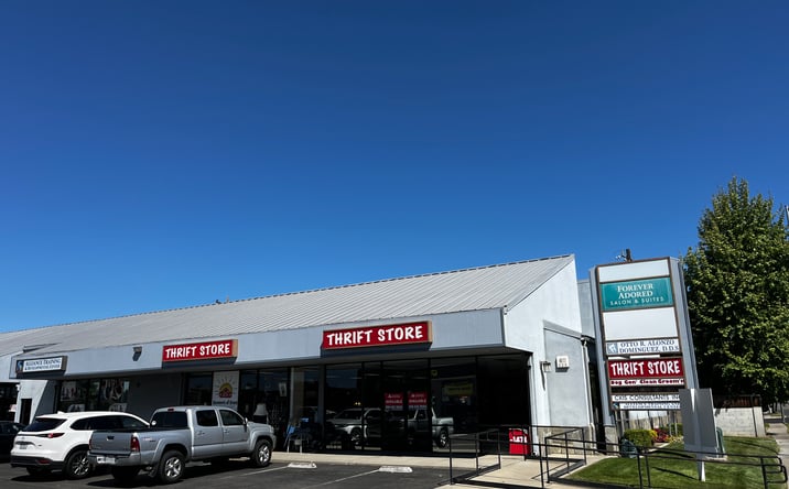 Pictures of Retail, Office property located at 145 Shaw Ave, Clovis, CA 93612 for lease - image #1