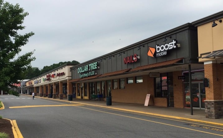 Pictures of Retail property located at 5041-5107 Jefferson Davis Highway, Fredericksburg, VA 22408 for lease - image #1