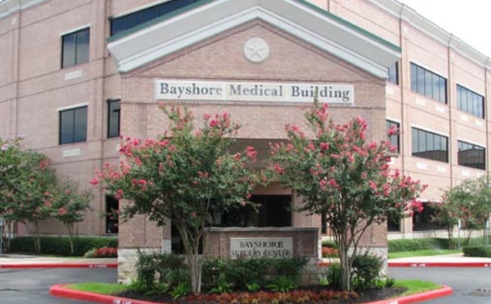 Pictures of Office property located at 3333 Bayshore Blvd, Pasadena, TX 77504 for lease - image #1