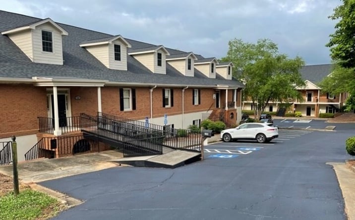 Pictures of Office property located at 318 W Pike Street, Lawrenceville, GA 30046 for lease - image #1