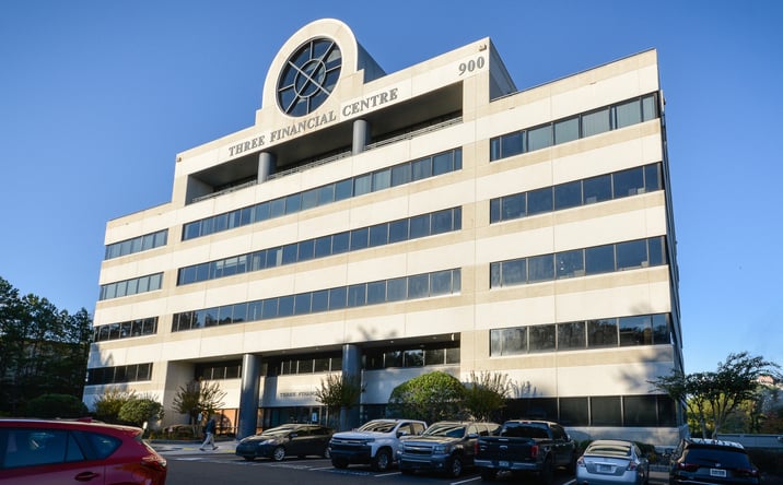 Pictures of Office property located at 900 S Shackleford Rd, Little Rock, AR 72211 for lease - image #1