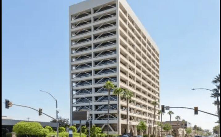 Pictures of Office property located at 15233 Ventura Blvd., Sherman Oaks, CA 91403 for lease - image #1