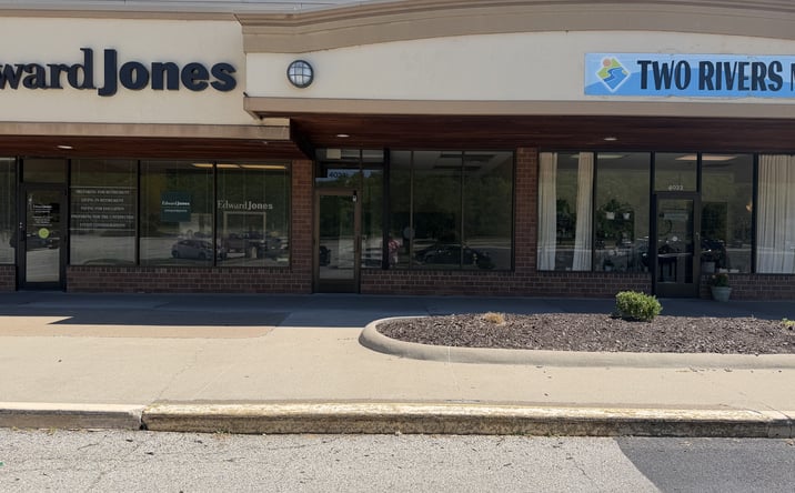 Pictures of Office, Retail property located at 4024 BLACKHAWK Road, Rock Island, IL 61201 for lease - image #1