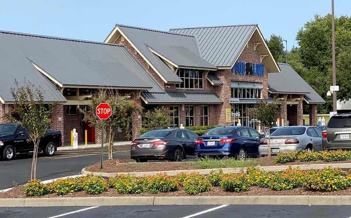 Pictures of Retail property located at 2120 S Crater Rd, Petersburg, VA 23805 for lease - image #1