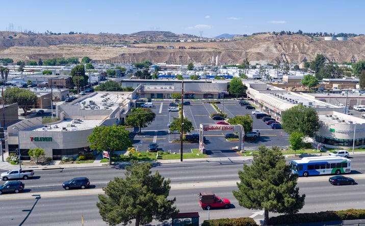 Pictures of Retail property located at 20655 Soledad Canyon Road, Santa Clarita, CA 91351 for lease - image #1