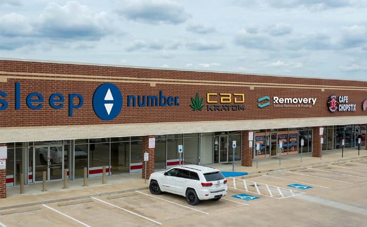 Pictures of Retail property located at 9930 Katy Freeway, Houston, TX 77055 for lease - image #1