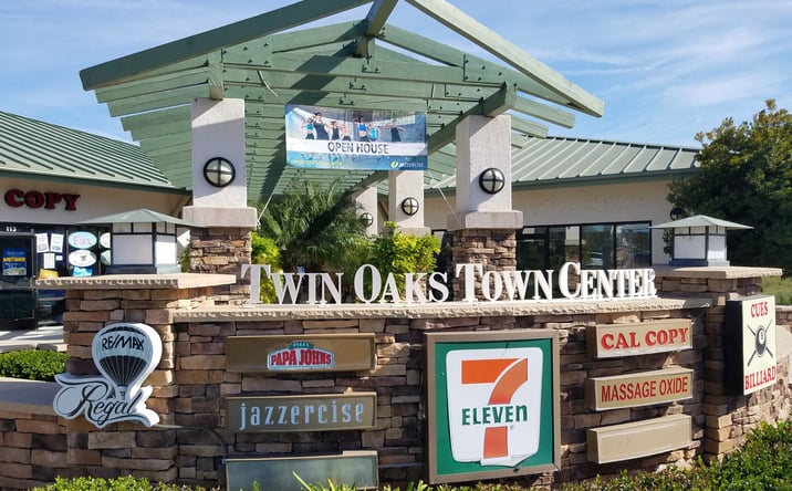 Pictures of Retail property located at 407 N Twin Oaks Valley Rd, San Marcos, CA 92069 for lease - image #1
