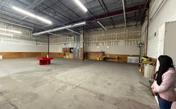 Pictures of Retail property located at 3737 - 8187 W Fairfield Dr, Pensacola, FL 32506 for lease - image #1