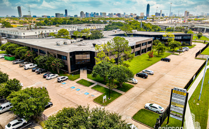 Pictures of Office property located at 6220 Westpark Dr, Houston, TX 77057 for lease - image #1