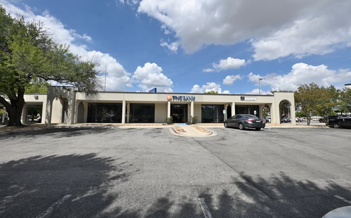 Pictures of Retail property located at 4625 Centerview Dr, San Antonio, TX 78228 for lease - image #1