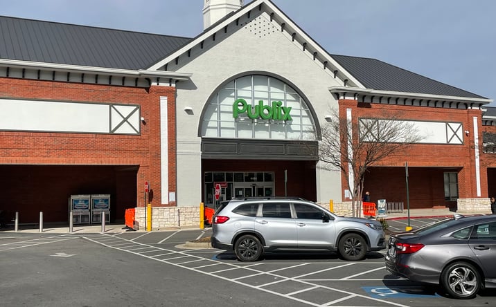 Pictures of Retail property located at 4480 S Cobb Dr SE, Smyrna, GA 30080 for lease - image #1