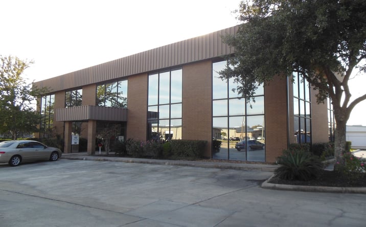 Pictures of Office property located at 1931 Humble Pl Dr, Humble, TX 77338 for lease - image #1