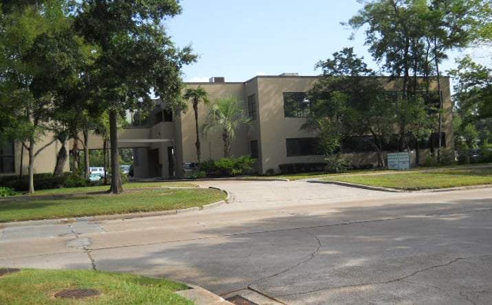 Pictures of Office property located at 1801 Kingwood Dr, Houston, TX 77339 for lease - image #1