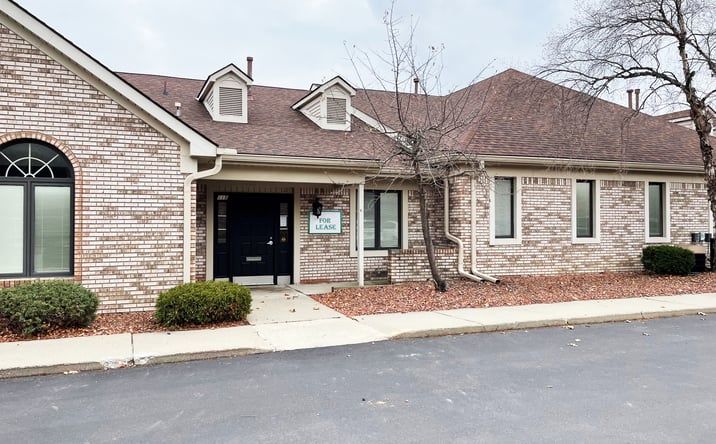 Pictures of Office property located at 555 Barclay Cir, Rochester Hills, MI 48307 for lease - image #1