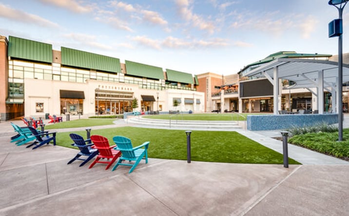 Pictures of Office property located at 1201 Lake Woodlands Dr, The Woodlands, TX 77380 for lease - image #1
