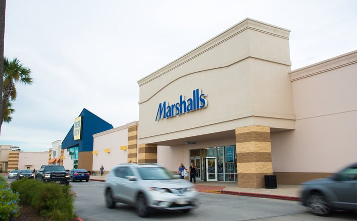 Pictures of Retail property located at 5722 Fairmont Pkwy, Pasadena, TX 77505 for lease - image #1