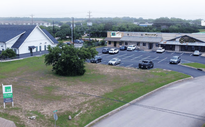 Pictures of Retail, Office property located at 101 Jonathan Dr, Liberty Hill, TX 78642 for lease - image #1