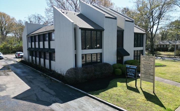 Pictures of Office property located at 950 Mt Moriah Rd, Memphis, TN 38117 for lease - image #1