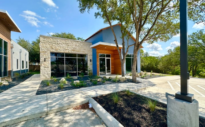 Pictures of Retail, Office property located at 6705 W Hausman Rd, San Antonio, TX 78249 for lease - image #1