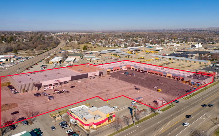 Pictures of Retail, Restaurant property located at 5115-5180 N. Glenwood St, Garden City, ID 83714 for lease - image #1