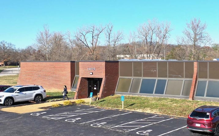 Pictures of Office property located at 13975 Manchester Road, Manchester, MO 63011 for lease - image #1