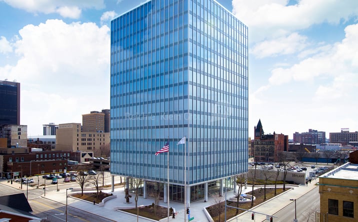Pictures of Office property located at 811 Madison Avenue, Toledo, OH 43604 for lease - image #1