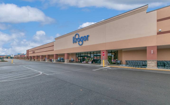 Pictures of Retail property located at 2129 S Main St, Bellefontaine, OH 43311 for lease - image #1