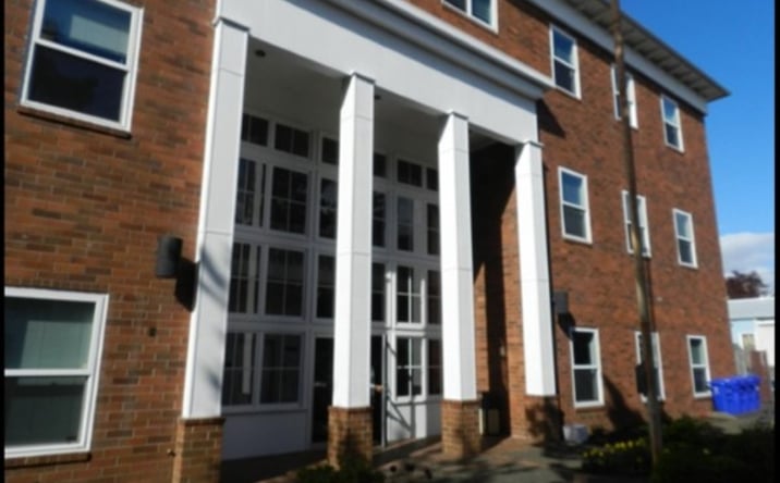 Pictures of Office property located at 4531 SE Belmont St, Portland, OR 97215 for lease - image #1
